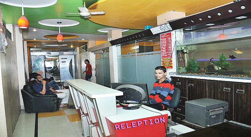 Hotel Talha Residency Nanded Exterior photo