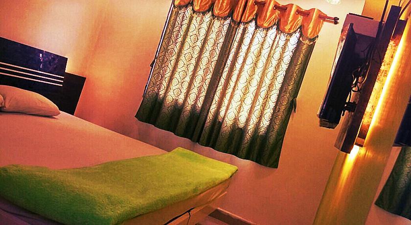 Hotel Talha Residency Nanded Exterior photo